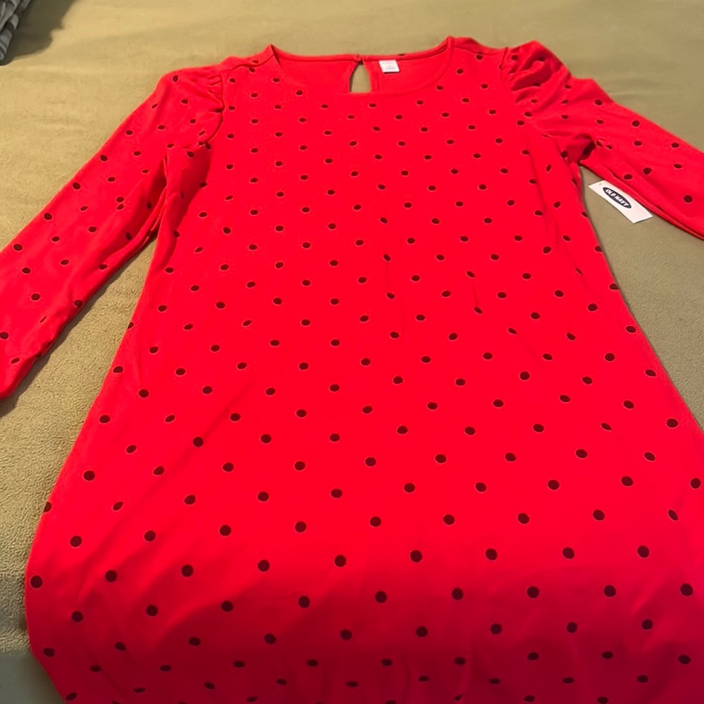 Red old navy swing dress. Keyhole back. Never worn. New with tags.